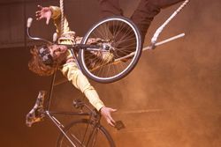'Circus oz'. Teatro circo price, Madrid