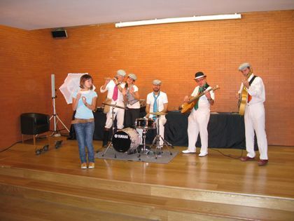 Mini-concierto infantil: 'Madrid a ritmo de swing', centro de turismo de colón plaza de colón, Madrid.