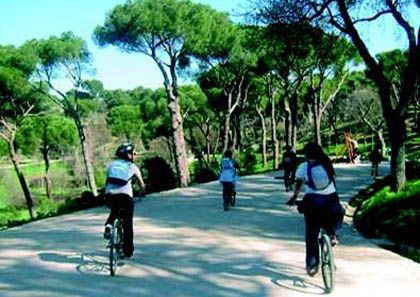 'Itinerarios en bicicleta por Madrid. Madrid desde el anillo', la casa encendida, Madrid