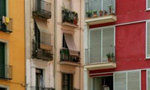 Itinerario urbano: 'Raval y eixample, dos construcciones de la ciudad' (Barcelona)