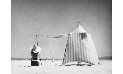 Café-tertulia de la exposición 'Un mundo flotante fotografías de jacques henri lartigue (1894-1986)', Caixaforum Barcelona