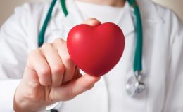 Diferencia el infarto de corazón de una angina u otro dolor de pecho