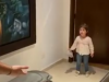 Vídeo viral: la reacción de una niña si no respetas la distancia de seguridad