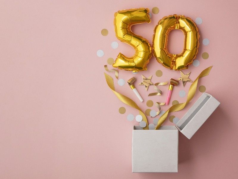 Ideas originales de regalos para 50 cumpleaños. Curiosite