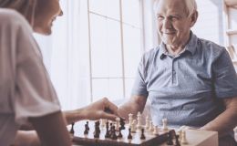 Ayudar a recordar: actividades para enfermos con alzhéimer en el domicilio