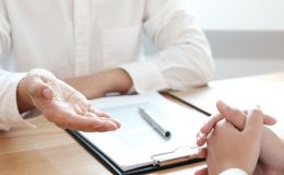 Herencia y legado: ¿puedo aceptar una y renunciar a otro?