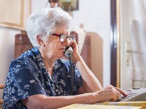 Minutos en compañía: una iniciativa para ayudar a los mayores durante el aislamiento