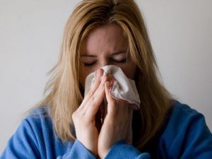 ¿Cómo diferenciar entre resfriado común, alergia, gripe y coronavirus?