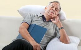 La importancia de la siesta a partir de los 60 años, pero con precaución