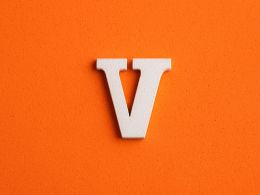 Los apellidos con ‘v’ más comunes: origen y significado