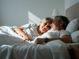 La técnica de sexo tántrico para reavivar la pasión entre los mayores de 50