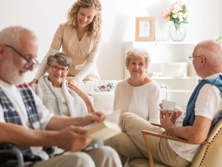 ¿Abuelos egoístas o mayores libres? El nuevo estilo de vida que está rompiendo moldes en las personas mayores