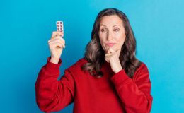 3 suplementos antiedad para mayores de 50 que la ciencia considera un timo