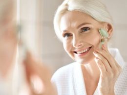 Piel sensible en personas mayores: cómo elegir cosméticos suaves y evitar irritaciones
