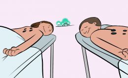 Jubilados relajándose en un spa