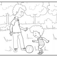 Colorea a un niño jugando al fútbol con su abuelo