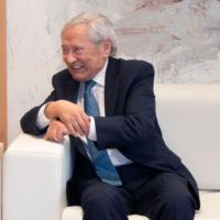 Fernando Ónega: la voz que escribió la Transición