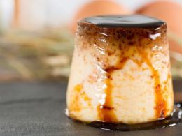 Flan de huevo casero