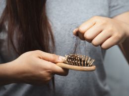 El truco de la abuela contra la caída del pelo