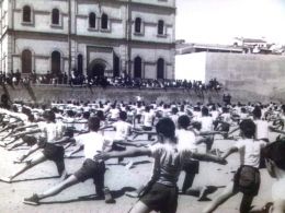 En clase de Gimnasia