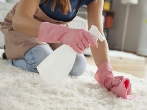 El truco de la abuela para limpiar las alfombras