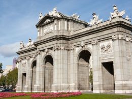 7 curiosidades de la Puerta de Alcalá de Madrid