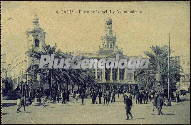 Plaza de isabel ii y ayuntamiento de cádiz