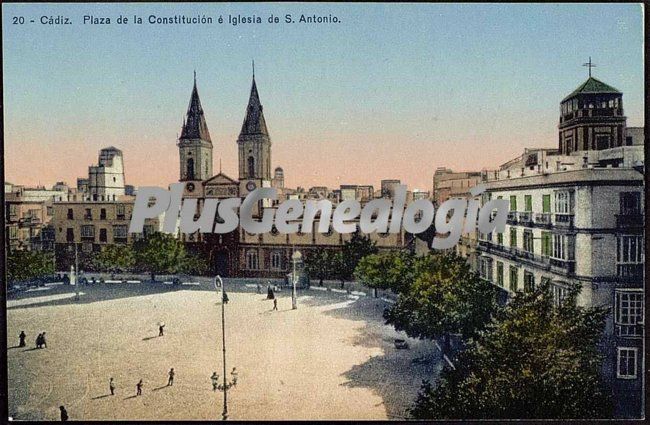 Plaza de la constitución de cádiz o iglesia de san antonio