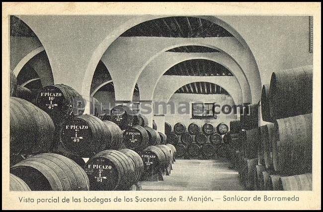 Vista parcial interior de las bodegas de los sucesores de r. manjón en sanlúcar de barrameda (cádiz)