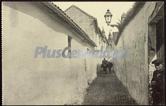 Calle estrecha de córdoba