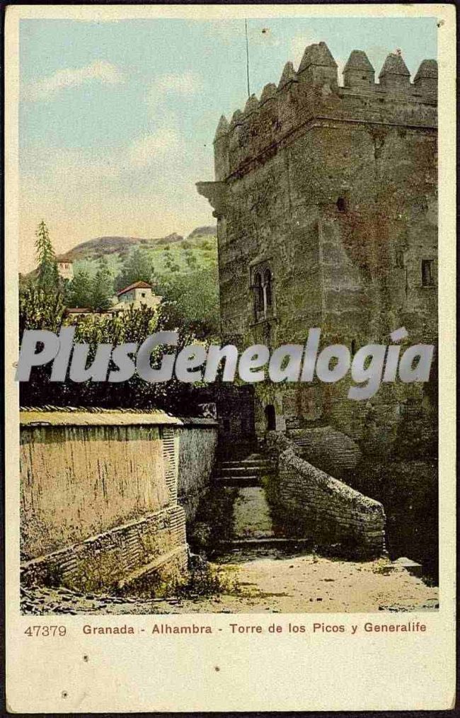 Torre de los picos y generalife de la alhambra de granada