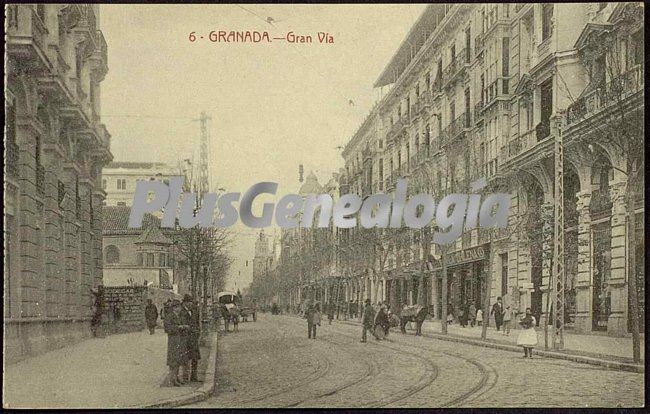 Gran vía de granada (blanco y negro)