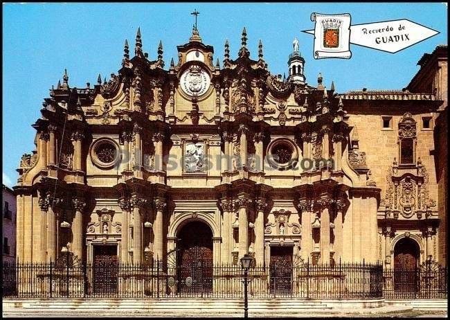 Fachada de la catedral de guadix (granada)