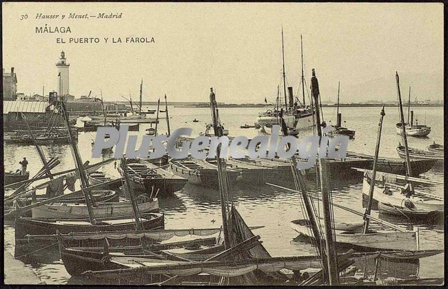 El puerto de málaga y la farola