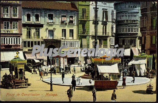 Plaza de la constitución en málaga (en color)