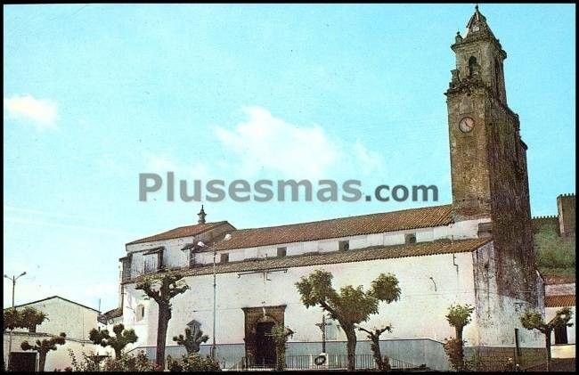 Plaza de calvo sotelo y parroquia de alanis (sevilla)