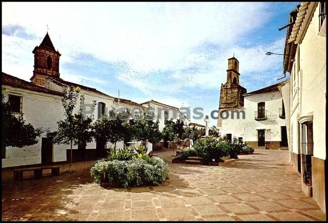 Plaza de los caídos de cantillana (sevilla)