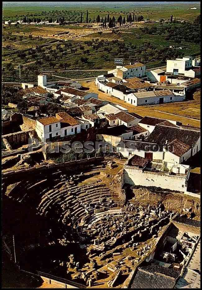 Vista parcial del teatro romano de itálica en santiponce (sevilla)