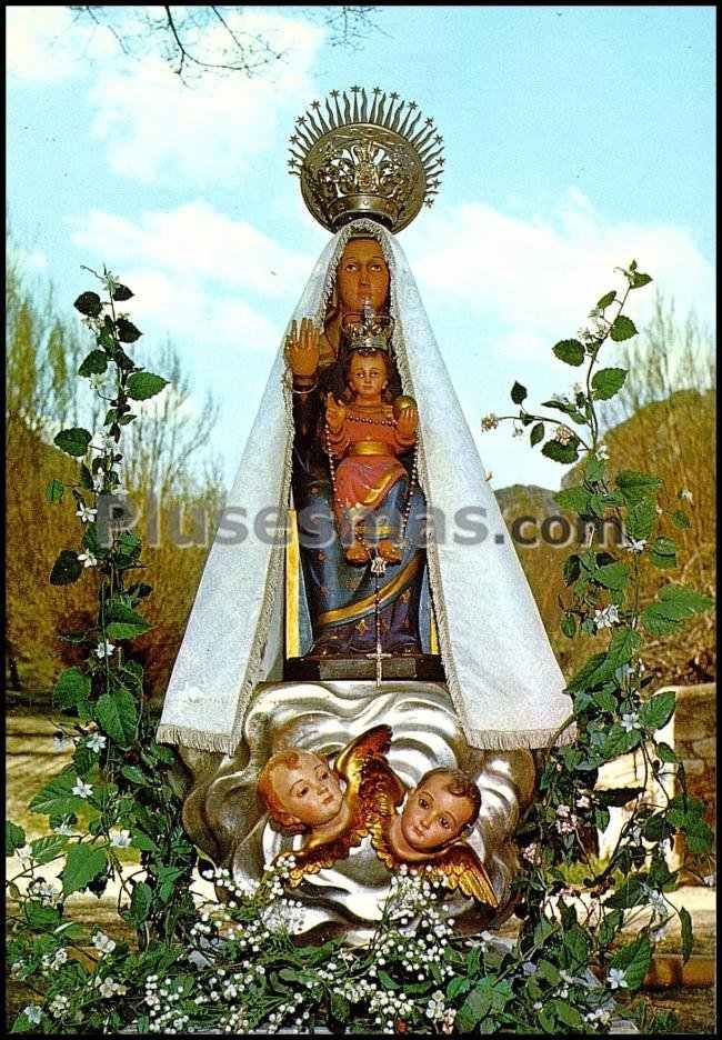 Nuestra señora virgen de la zarza en aliaga (teruel)