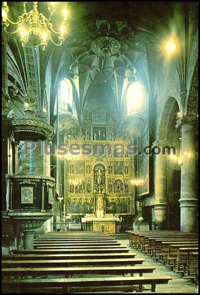 Interior iglesia de longares (zaragoza)