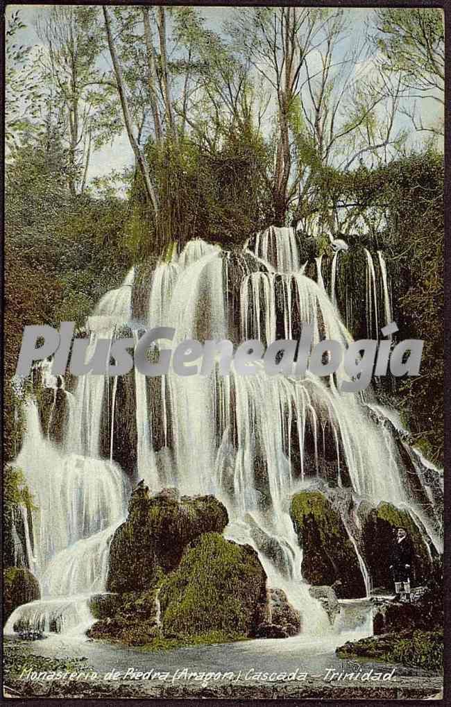 Cascada trinidad de monasterio de piedra (zaragoza)