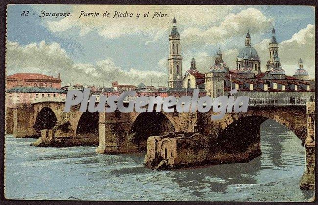 Puente de piedra y el pilar de zaragoza