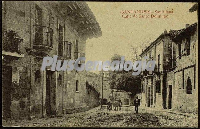 Calle de santo domingo de santillana del mar (cantabria)