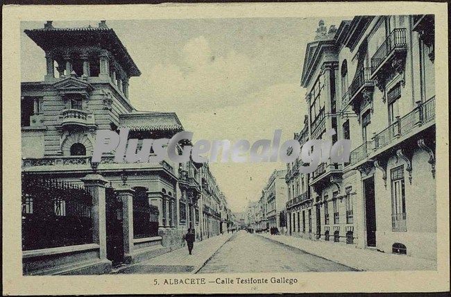 Calle Tesifonte Gallego de Albacete