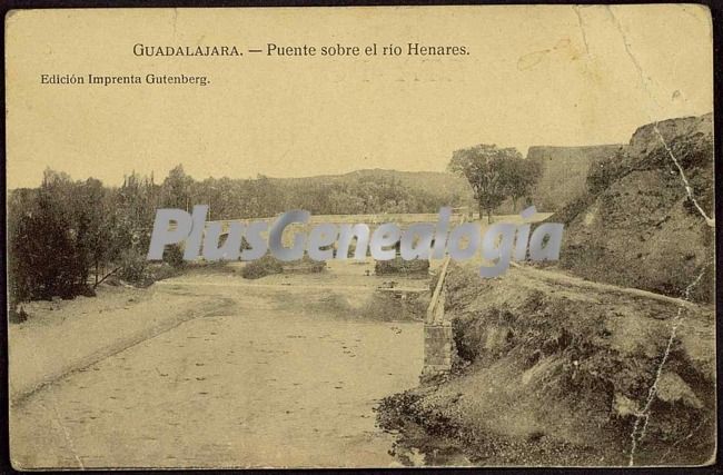 Puente de guadalajara sobre el río henares