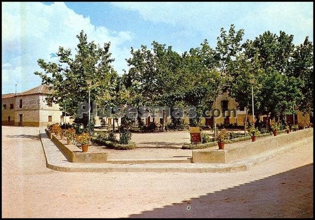 Plaza del marquez de estella en los navalmorales (toledo)