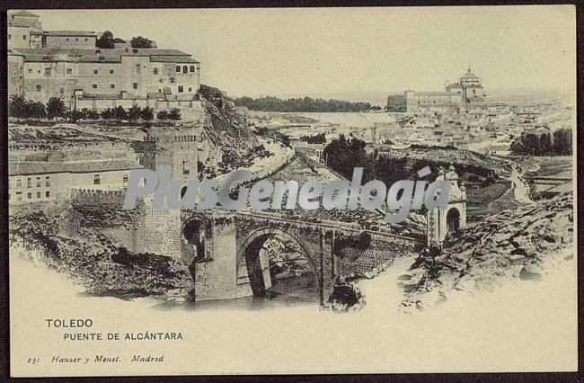 Vista alejada del puente de alcántara de toledo