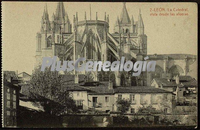 La catedral de león vista desde las alturas