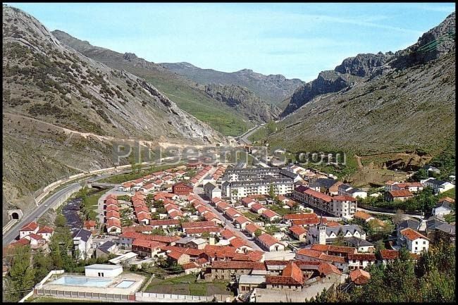 Vista de la ciñera de gordón (león)