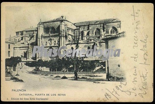 Puerta de los reyes de la catedral de palencia